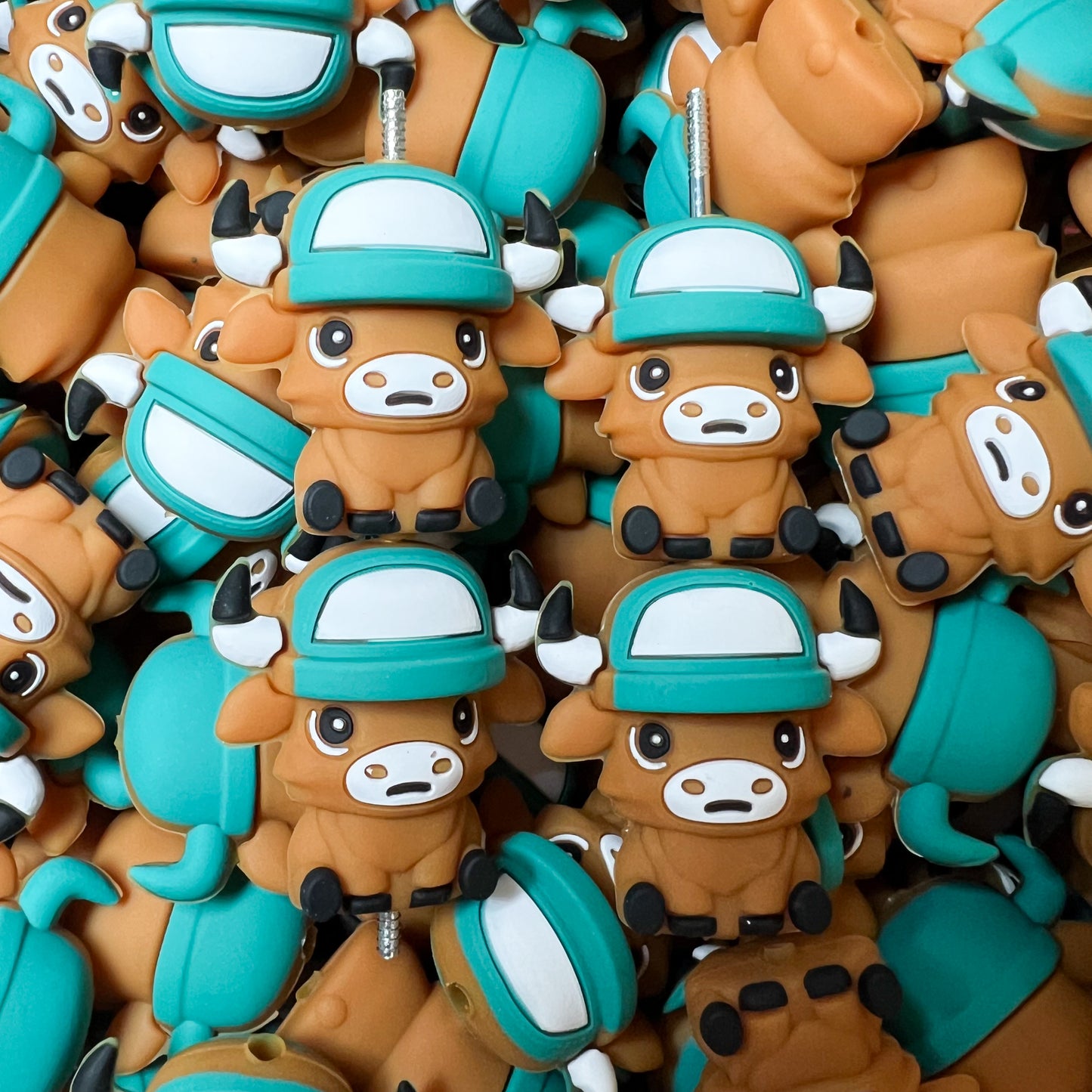 3D Bull Silicone Focal Beads (pack of 2)