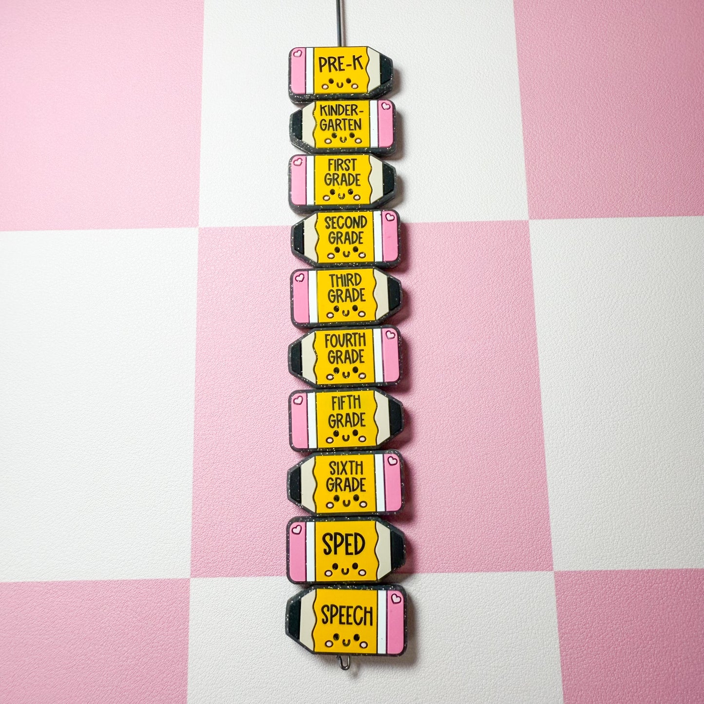 EXCLUSIVE Pencil Grade Silicone Focal Bead (1 pcs)