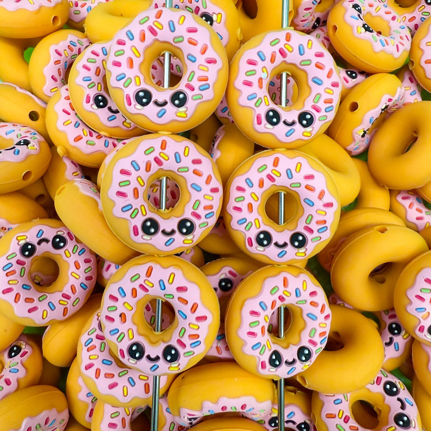 Cute Doughnut Silicone Focal Bead (pack of 1)