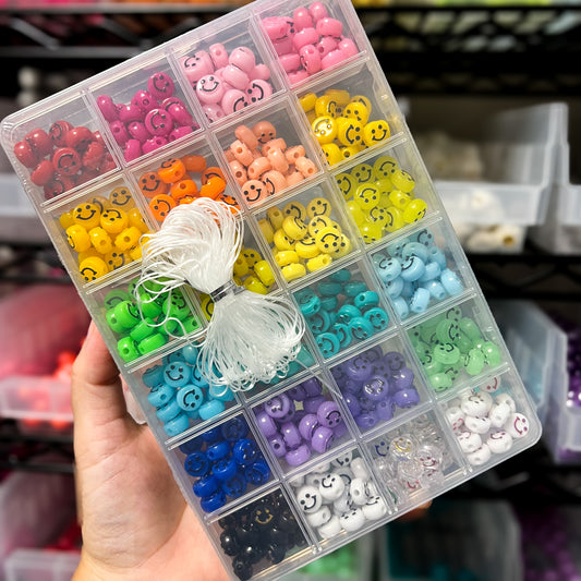 Acrylic Smile Bead Kit (480 beads)