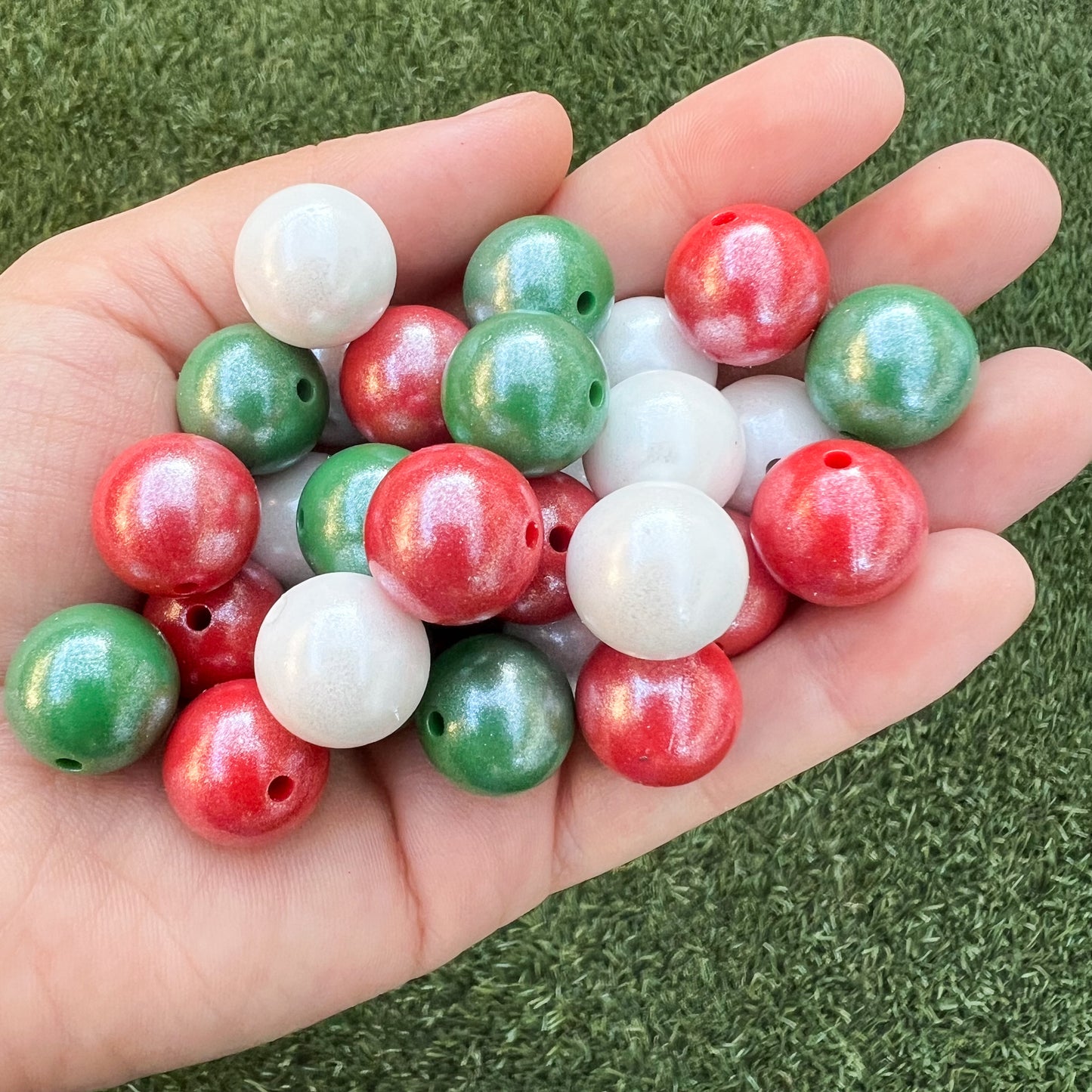 15mm Christmas Opal Pearlescent Bead Mix (pack of 30)